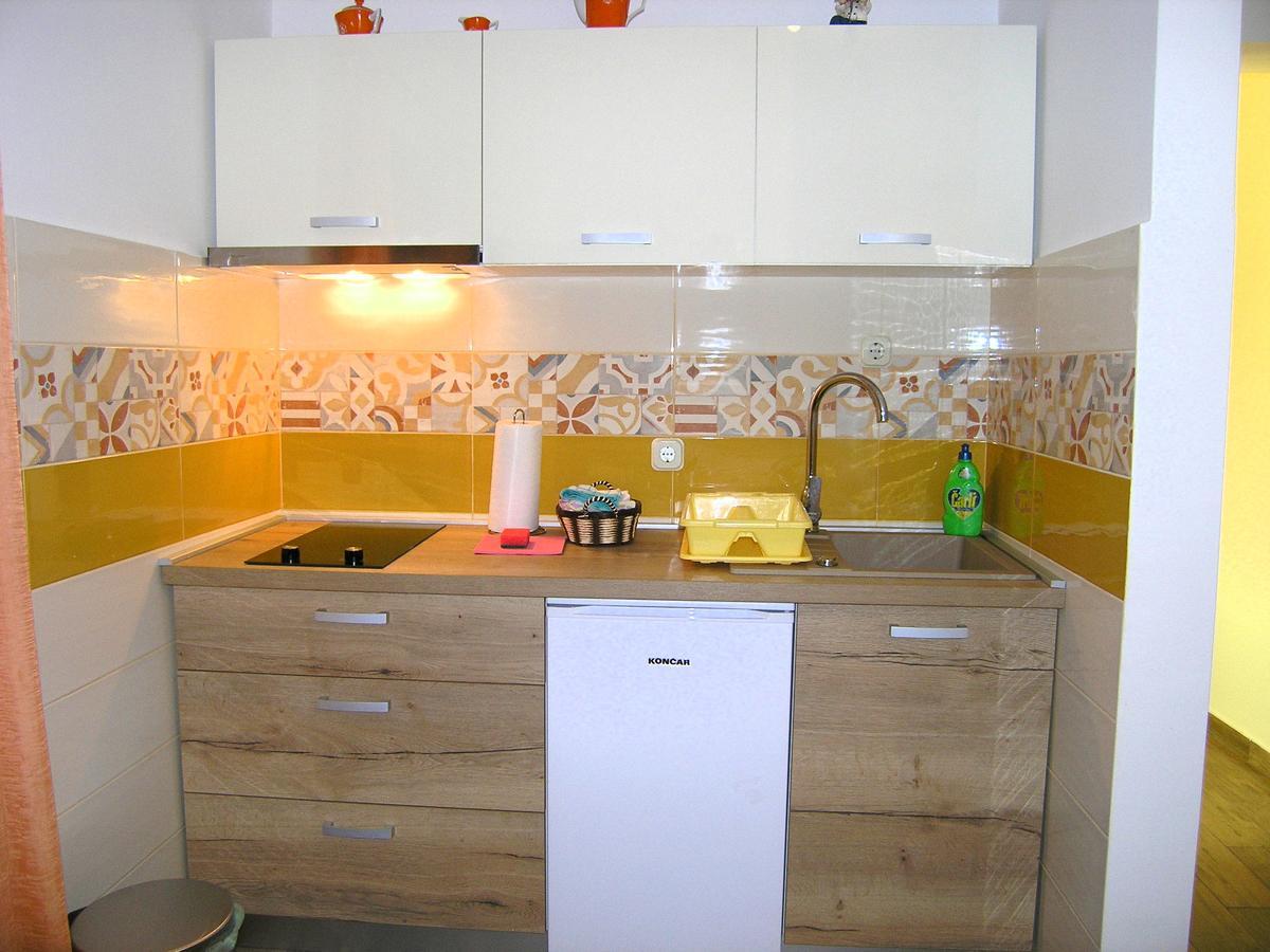 Apartman Braut Krk Town Exterior photo
